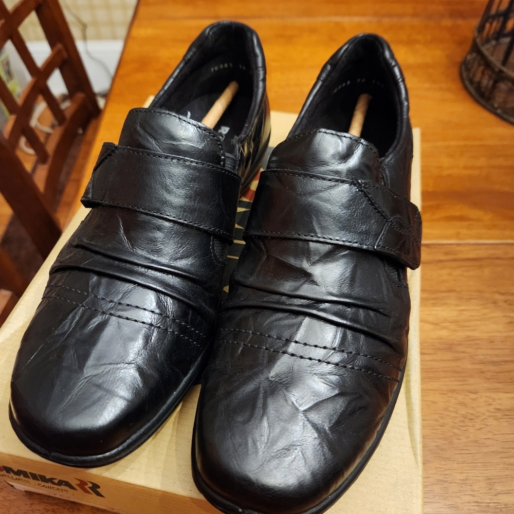 Romika Dora 02 Black Leather Slip On Clog Shoes Ladies Size EU 38 US 7 -7.5
